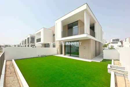 4 Bedroom Townhouse for Rent in Al Furjan, Dubai - Landcaped | Amenities View | Big Elevated Plot