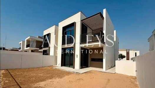 4 Bedroom Villa for Rent in Al Furjan, Dubai - Pool View l Handed Over l Landscaped
