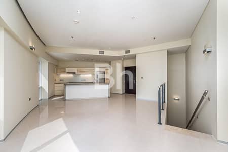 2 Bedroom Apartment for Rent in Sheikh Zayed Road, Dubai - Unfurnished | Move In Ready | High Floor |Spacious