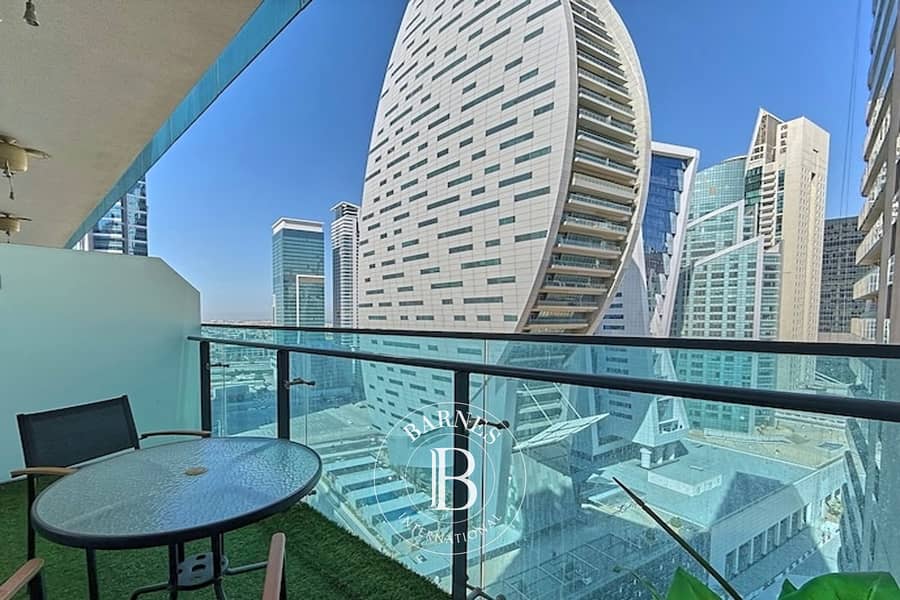Exclusive | Vacant | Higher Floor | Near Metro