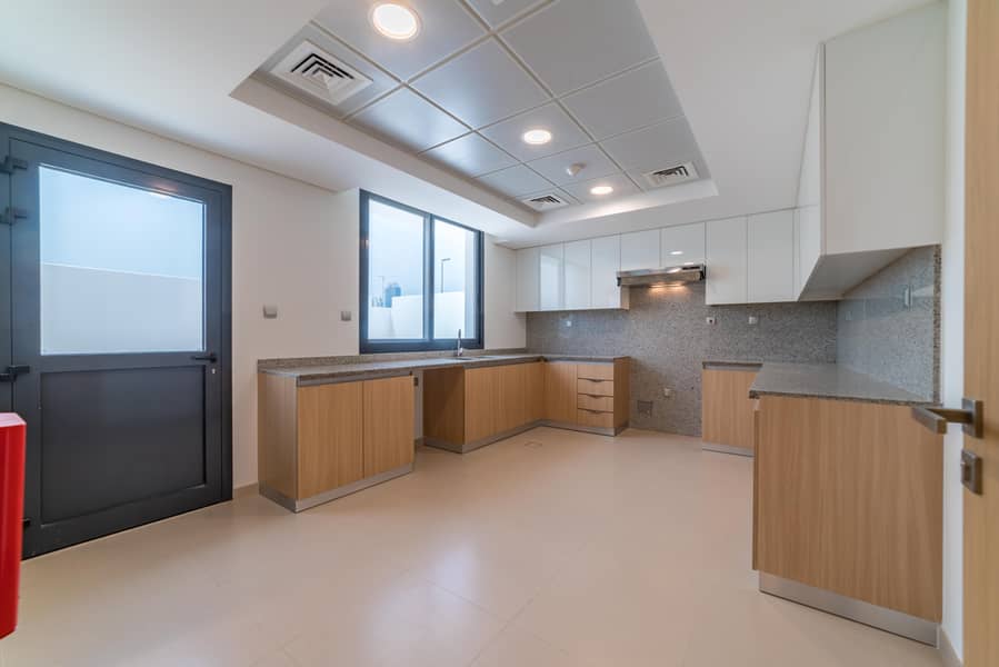 10 Villa 11 I 16 Villa Plot-4. jpg