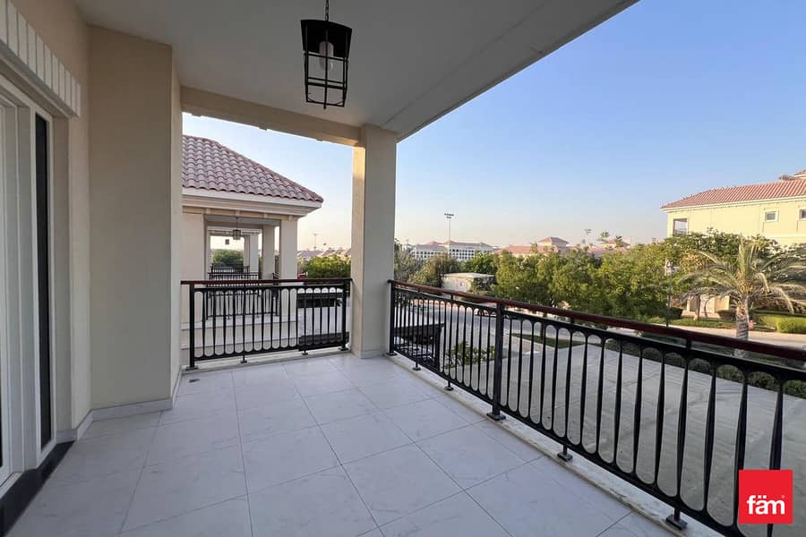 SPECIOUS, BRIGHT, UPGRADED, BIG PLOT