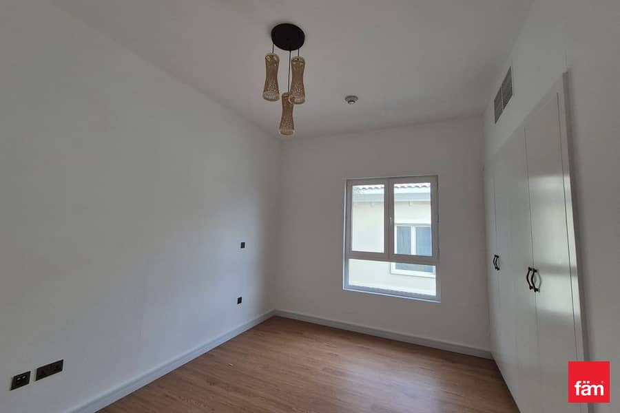 SPECIOUS, BRIGHT, UPGRADED, BIG PLOT - Image 10