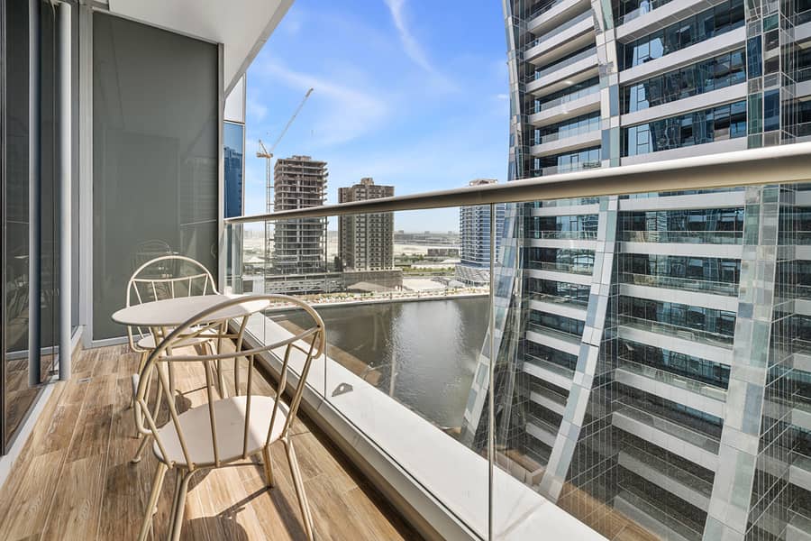 Bright Studio | Massive Balcony Canal Views