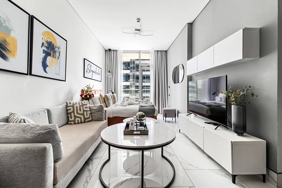 Bright Studio | Massive Balcony Canal Views - Image 8