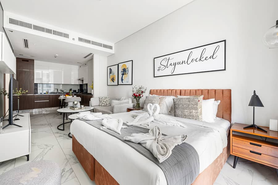 Bright Studio | Massive Balcony Canal Views - Image 10