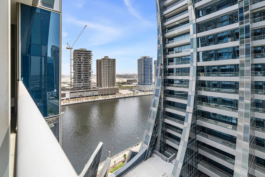 Bright Studio | Massive Balcony Canal Views - Image 12