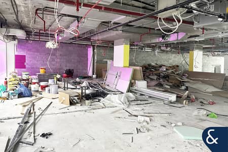 Office for Sale in Business Bay, Dubai - Shell & Core | Canal Facing | Strategic Location