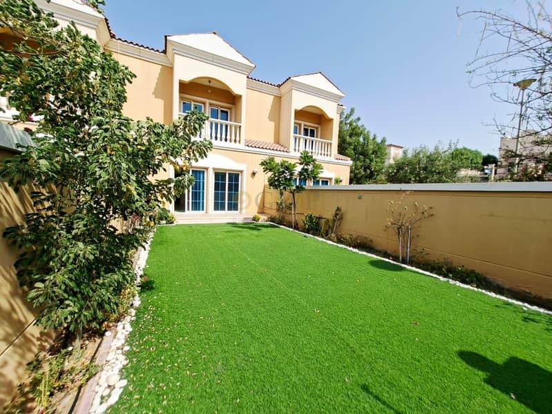 Single Row | Park Facing | Easy Access | Available - Image 18