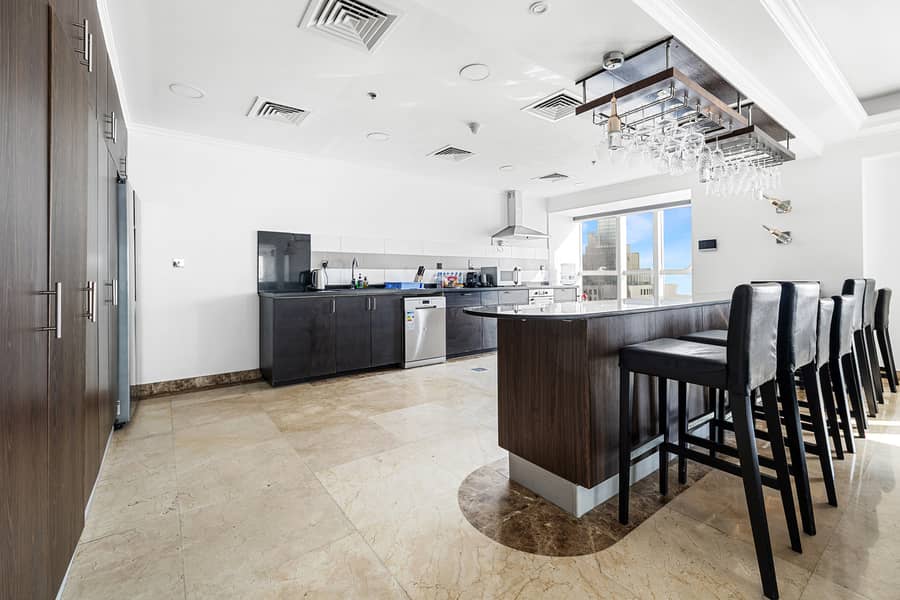 Family Weekly Stay | Penthouse 4 BR + | Private Pool | Jacuzzi | - Image 28
