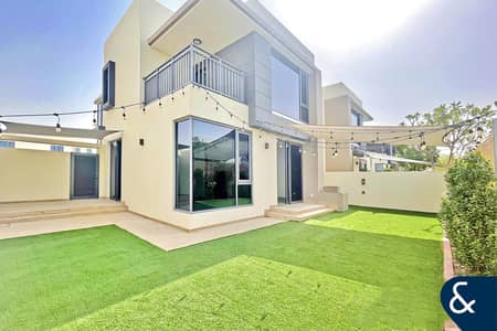 4 Bedroom Villa for Sale in Dubai Hills Estate, Dubai - 4 Bed | Corner Unit | Community Specialist