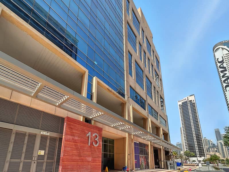 Spacious 1 BR Plus Study Room | City View | Close to Downtown - Image 17