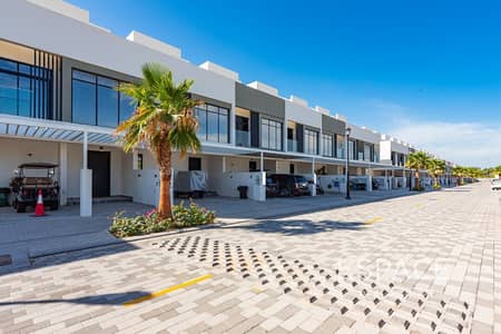 4 Bedroom Villa for Sale in Jumeirah Golf Estates, Dubai - New to Market with Espace | Golf Course Views