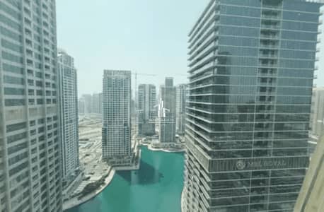 2 Bedroom Flat for Rent in Jumeirah Lake Towers (JLT), Dubai - Lake and Community View | Well Maintained