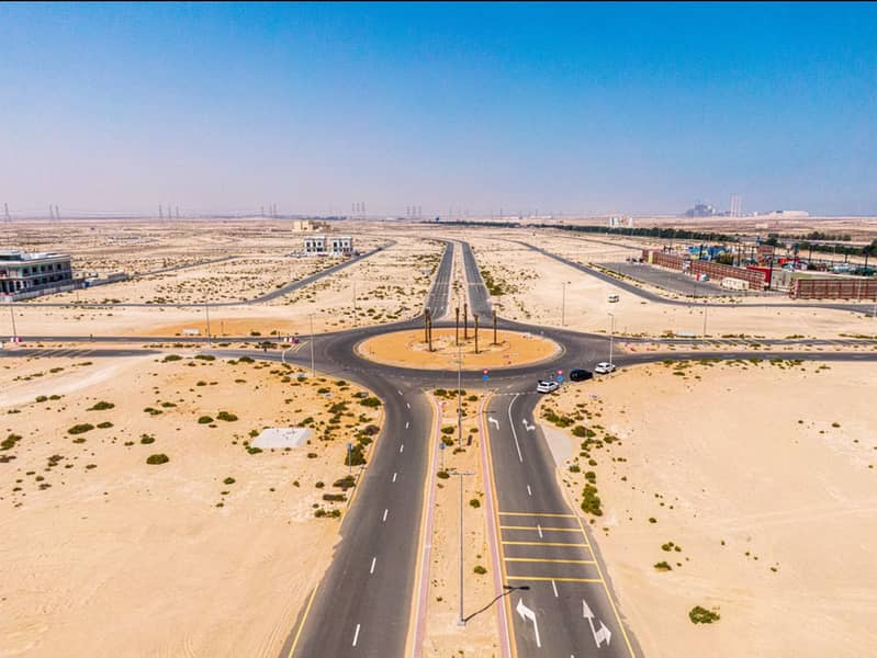 2 Corner Plots On 3 Road In Jebel Ali Hills