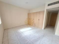 شقة في بناية الحفيت،الخان 1 غرفة 34000 درهم - 12772107
