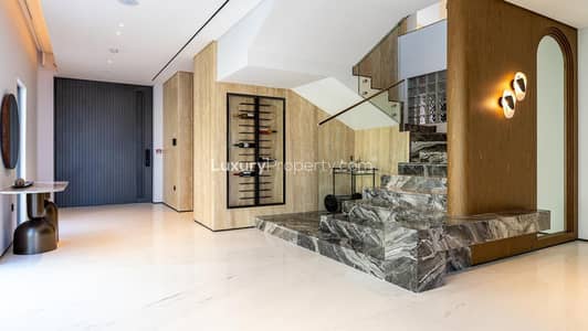5 Bedroom Villa for Sale in Palm Jumeirah, Dubai - 5BR | Garden Homes | Frond M | Sea Views