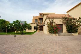 Exclusive 5BHK in heart of al barsha