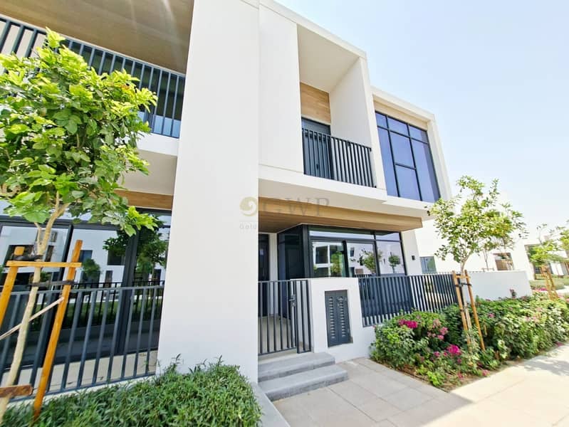 Next to Pool | Brand New | In the Middle of Park