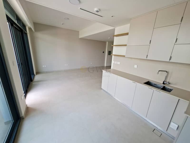 Next to Pool | Brand New | In the Middle of Park - Image 13