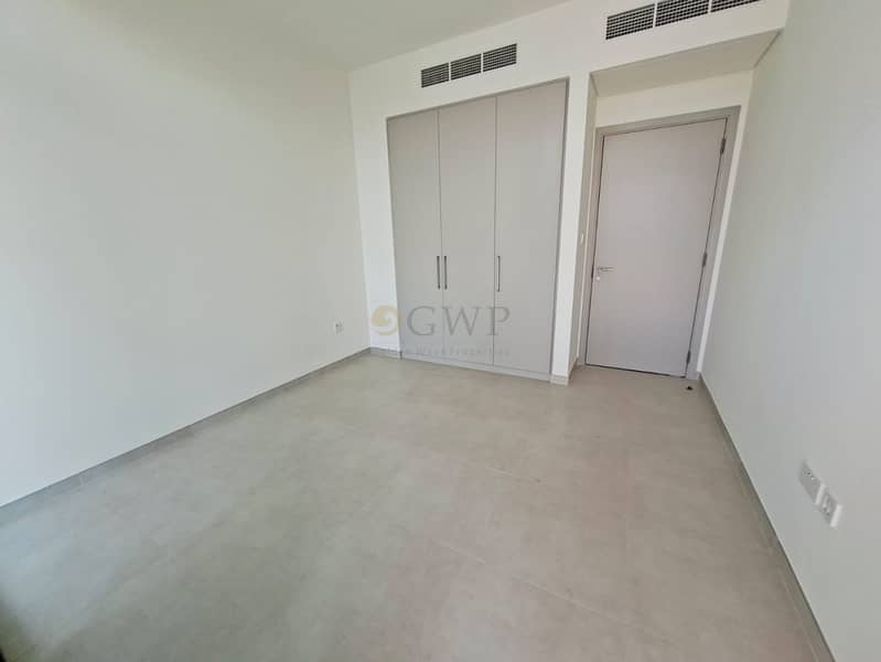 Next to Pool | Brand New | In the Middle of Park - Image 16