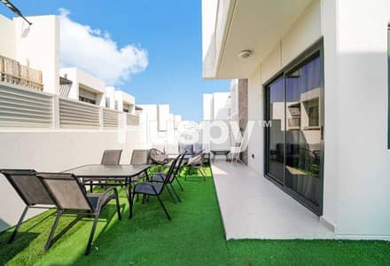 3 Bedroom Townhouse for Sale in DAMAC Hills 2 (Akoya by DAMAC), Dubai - Corner | Next to Pool and Park | Golf Course