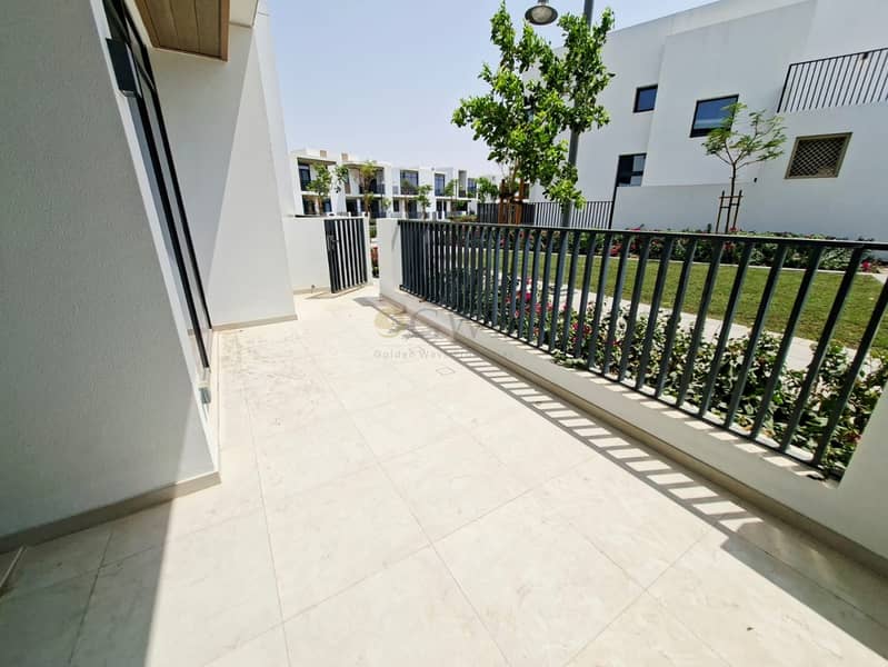 Walk to Pool | Park Backing | Sunny and Bright - Image 18