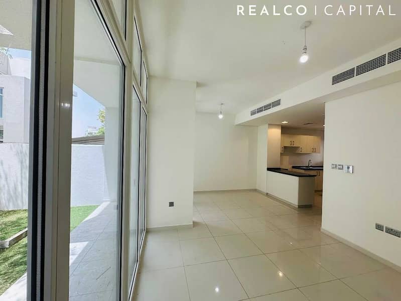 3BR Townhouse | Back to Back | Vacant Now