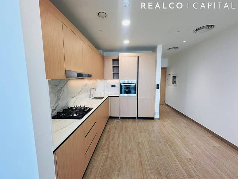 Bright and Spacious | Brand New | Pool View