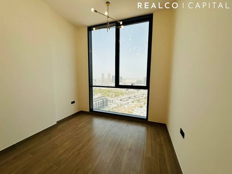 Bright and Spacious | Brand New | Pool View - Image 6