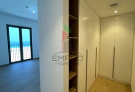 Spacious 2-Bedroom Apartment || Full Sea