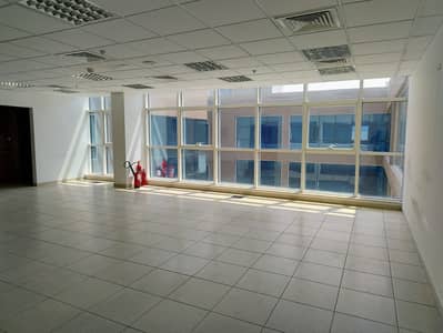 مکتب  للايجار في الكرامة، دبي - IMG-20250912-WA0088. jpg