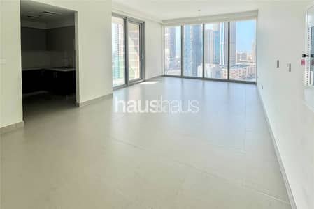 2 Bedroom Apartment for Rent in Downtown Dubai, Dubai - High Floor | Unfurnished | Chiller Free | Large