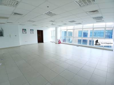 مکتب  للايجار في الكرامة، دبي - 1000052797. jpg
