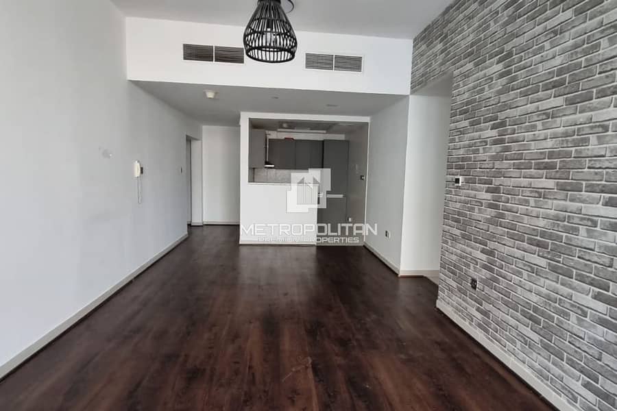 3 Bedrooms | Specious Layout l Glitz 3