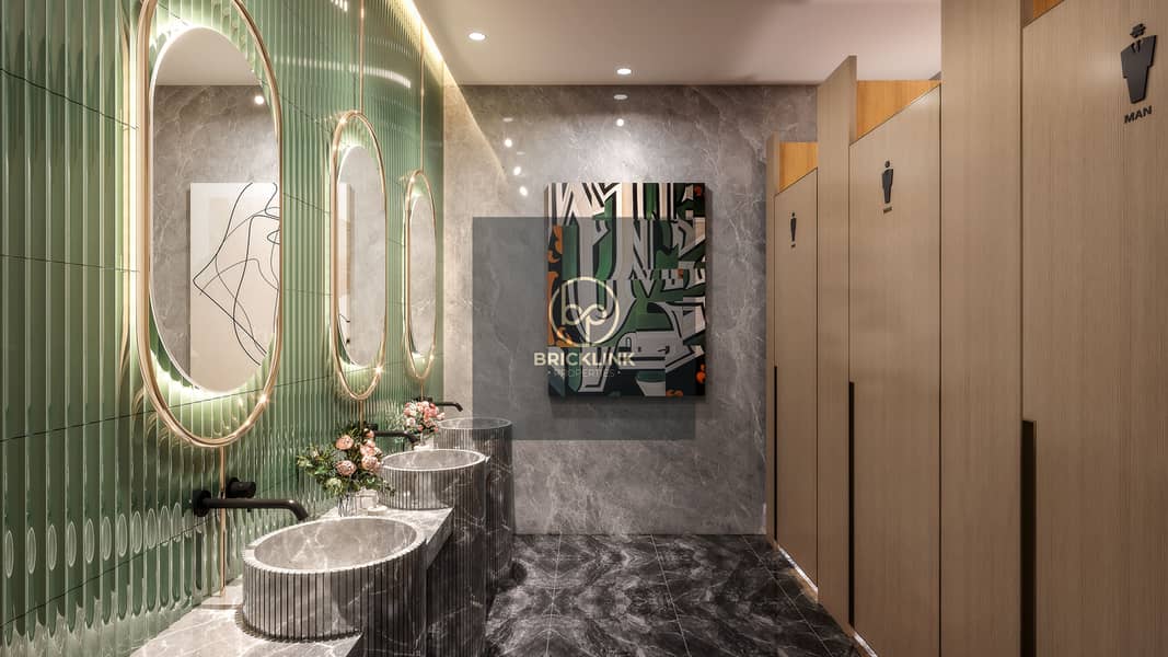 16 Washroom. jpg