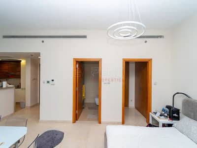 Studio for Rent in Business Bay, Dubai - High Floor | Fully Furnished | Bright Interior