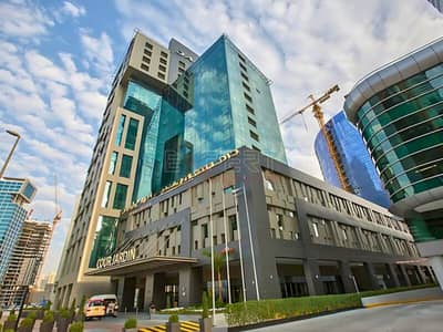 فلیٹ 1 غرفة نوم للايجار في الخليج التجاري، دبي - شقة في ذا كوزموبوليتان (داماك ميزون)،الخليج التجاري 1 غرفة 100000 درهم - 11436507