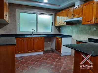 3 Bedroom Villa for Rent in Jumeirah, Dubai - BIG SPACIOUS SEPARATE VILLA WITH PRIVATE LIFT NEAR LA MER BEACH