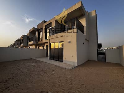 4 Bedroom Townhouse for Sale in Dubai South, Dubai - Single Row | Brand New | Corner Unit