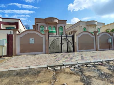 فیلا 5 غرف نوم للايجار في الروضة، عجمان - IMG-20250913-WA0071. jpg