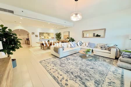 2 Bedroom Apartment for Rent in Palm Jumeirah, Dubai - Sea View | Upgraded | Flexible Cheques