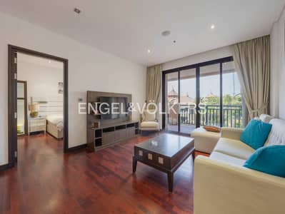 1 Bedroom Apartment for Sale in Palm Jumeirah, Dubai - Private Beach Access | Resort Living | Vacant