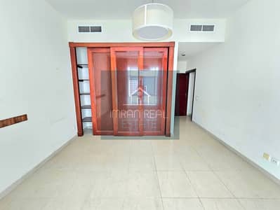 2 Bedroom Flat for Rent in Al Khan, Sharjah - 20250820_131559. jpg