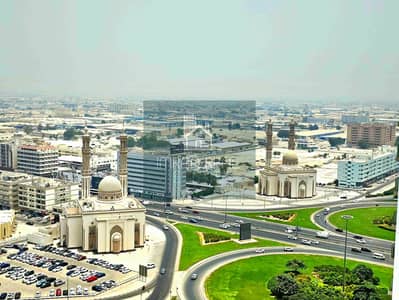 مکتب  للايجار في الخان، الشارقة - 20250724_122324. jpg