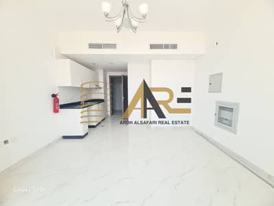 استوديو  للايجار في مدينة تلال، الشارقة - 20250914_130134. jpg