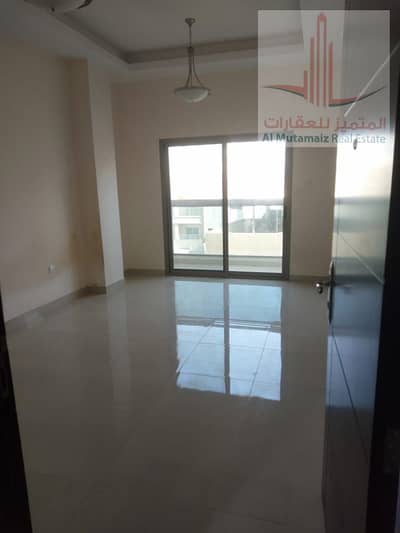 Building for Sale in Al Rashidiya, Ajman - New building for sale, excellent location, at a great price