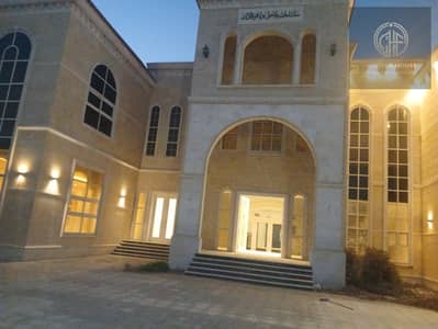 فیلا 7 غرف نوم للبيع في الشامخة، أبوظبي - WhatsApp Image 2025-09-14 at 17.16. 31. jpeg