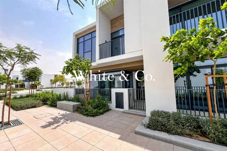 4 Bedroom Townhouse for Sale in Arabian Ranches 3, Dubai - Off Plan Living | Corner Unit | Vacant