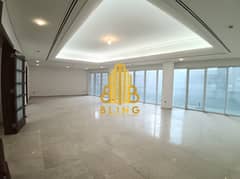 شقة في منطقة الكورنيش 3 غرف 155000 درهم - 12729477